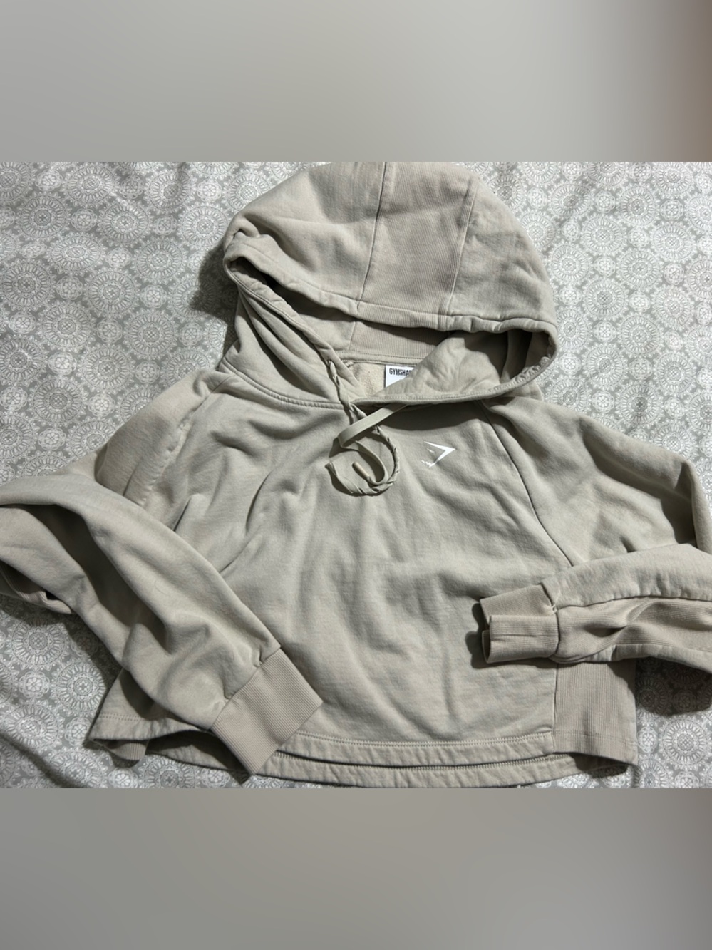 Gymshark Light Beige Cropped Hoodie with Logo
